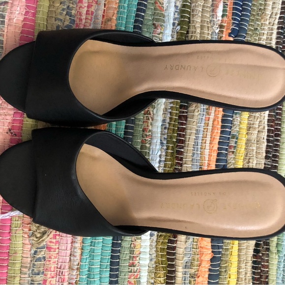 Heel bundle with freebie pairSOLD - Picture 11 of 12